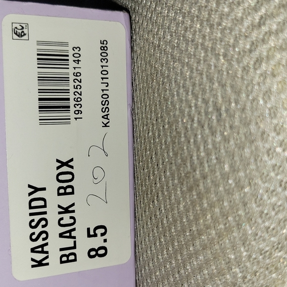 Steve Madden Black Platform chunky heel 👠 - Picture 4 of 4